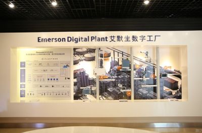 【金之快訊】堅定不移推動產業升級,著力把企業做強做優做大--自貿區金橋管理局局長、金橋管委會主任楊曄深入調研助力金橋加快經濟轉型